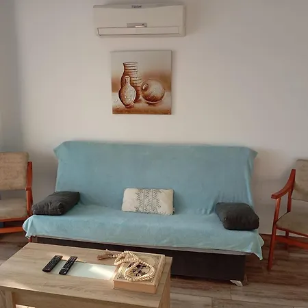 Laguna Paradise Apartment